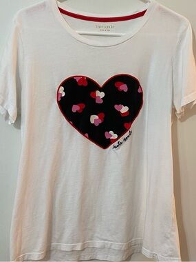 kate spade White Short-Sleeve Tee with Black Heart Patch and Red Trim